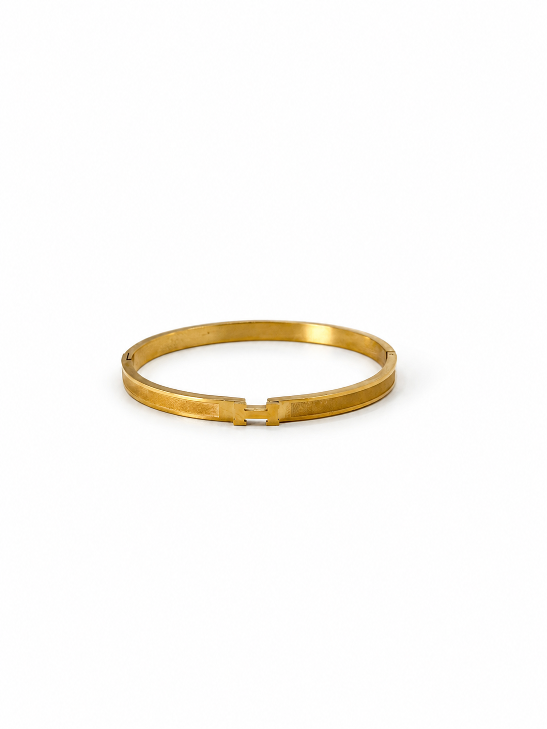 PRETTY H BANGLES