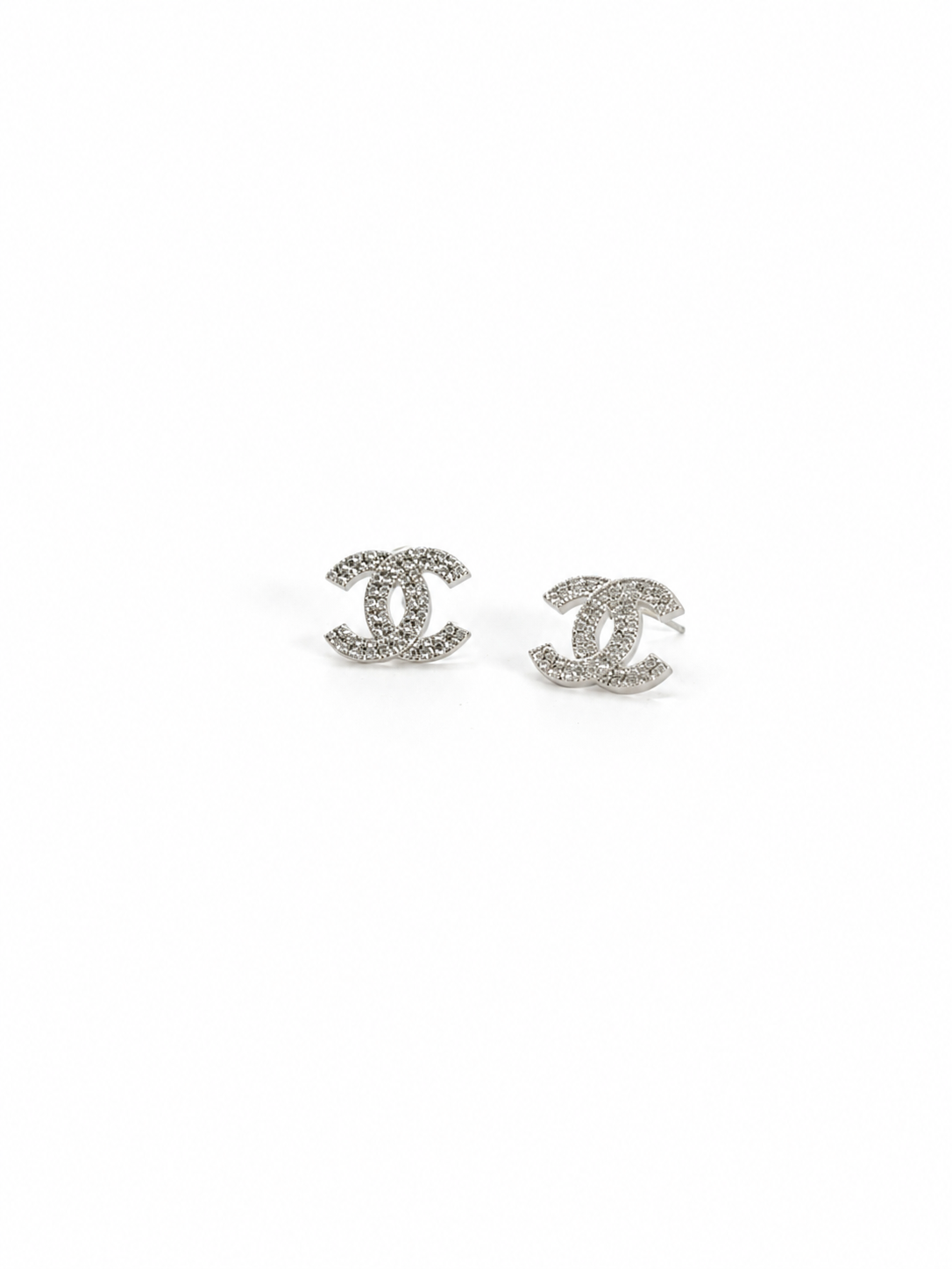 PRETTY SILVER C's